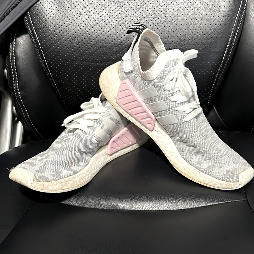 Adidas Boost women’s grey and pink